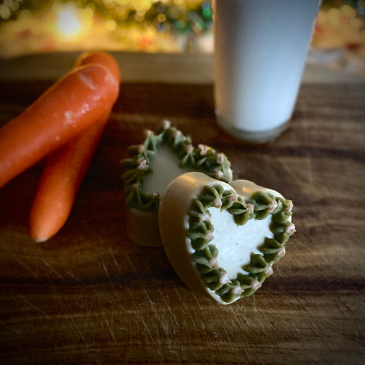 Gingerbread heart wreath